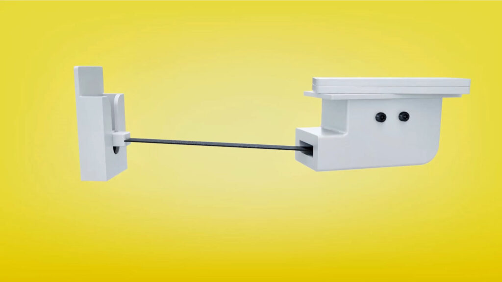 Screen Door Seatbelt